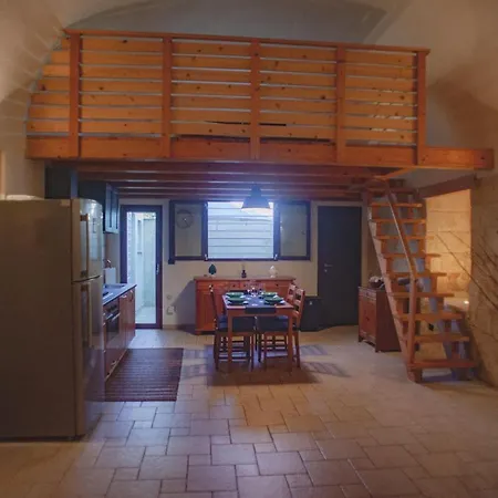 Dimora Dei Nonni Apartment